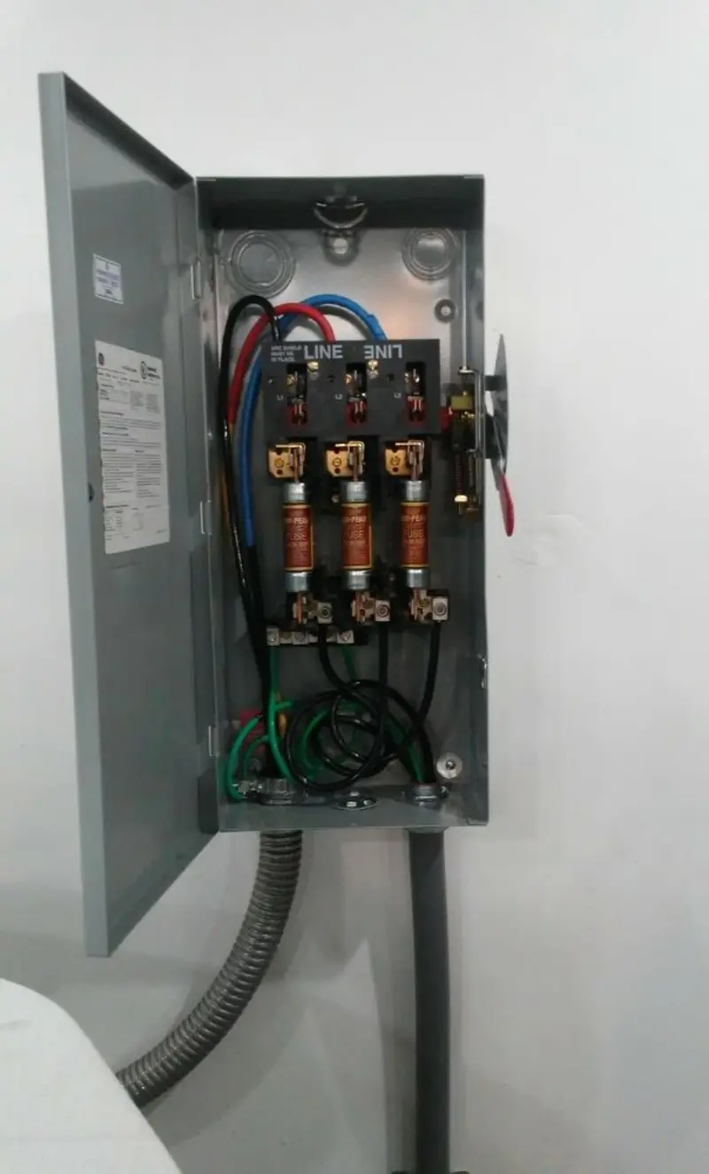 Three-phase disconnect switch installed for Electrical Wiring & Rewiring in Montevallo